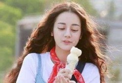 娱乐吃瓜背景女星是谁呀