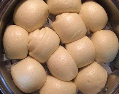 娱乐吃瓜酱馒头视频